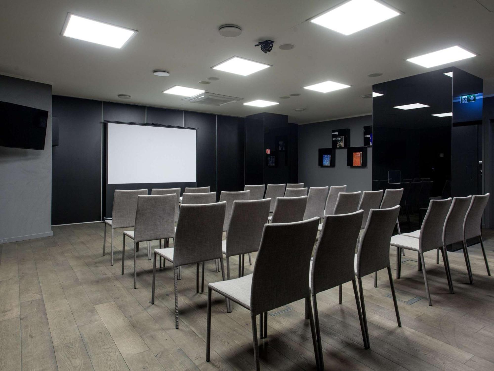 里加老城普尔曼酒店 外观 照片 The Media Centre