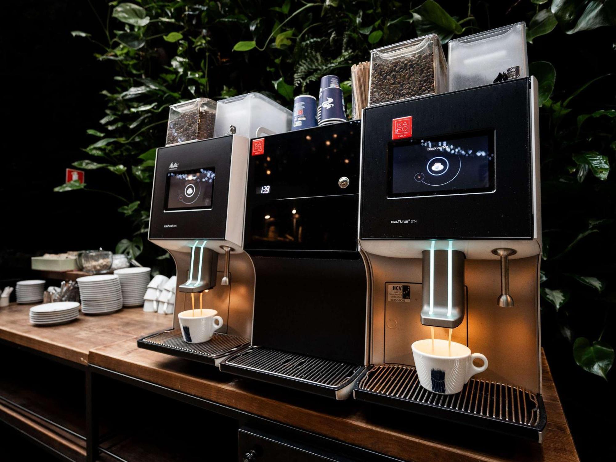 里加老城普尔曼酒店 外观 照片 A coffee machine